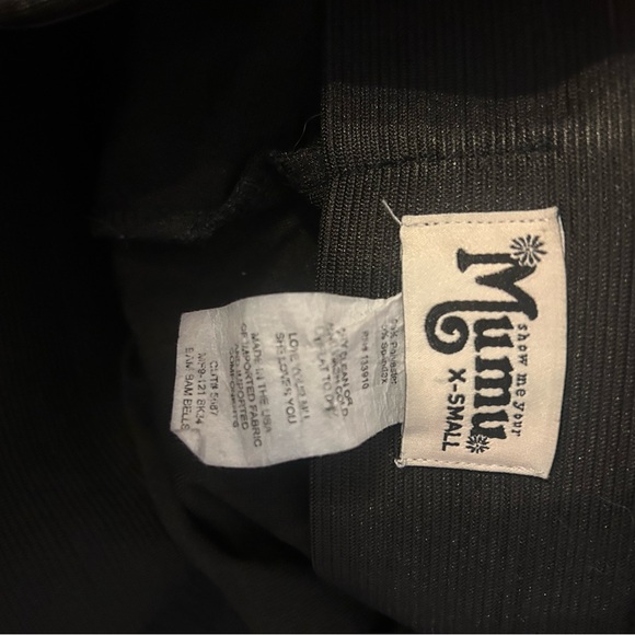 Show Me Your MuMu Black Textured Leggings - Picture 5 of 6